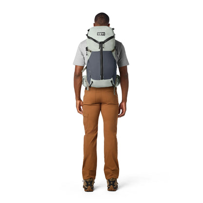 32L Men's Hiking Pack - US 3917
