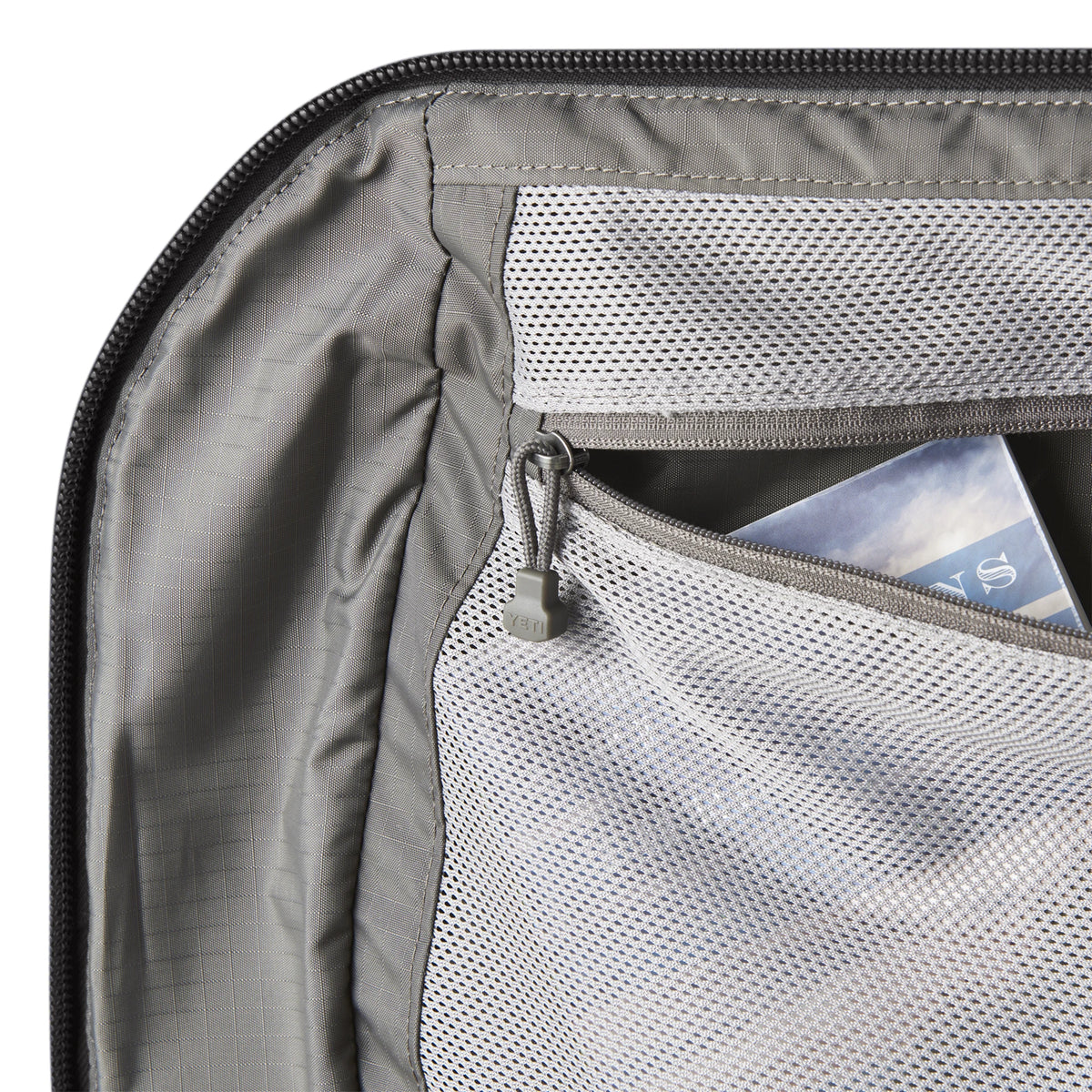 40L Travel Duffel - US 8683